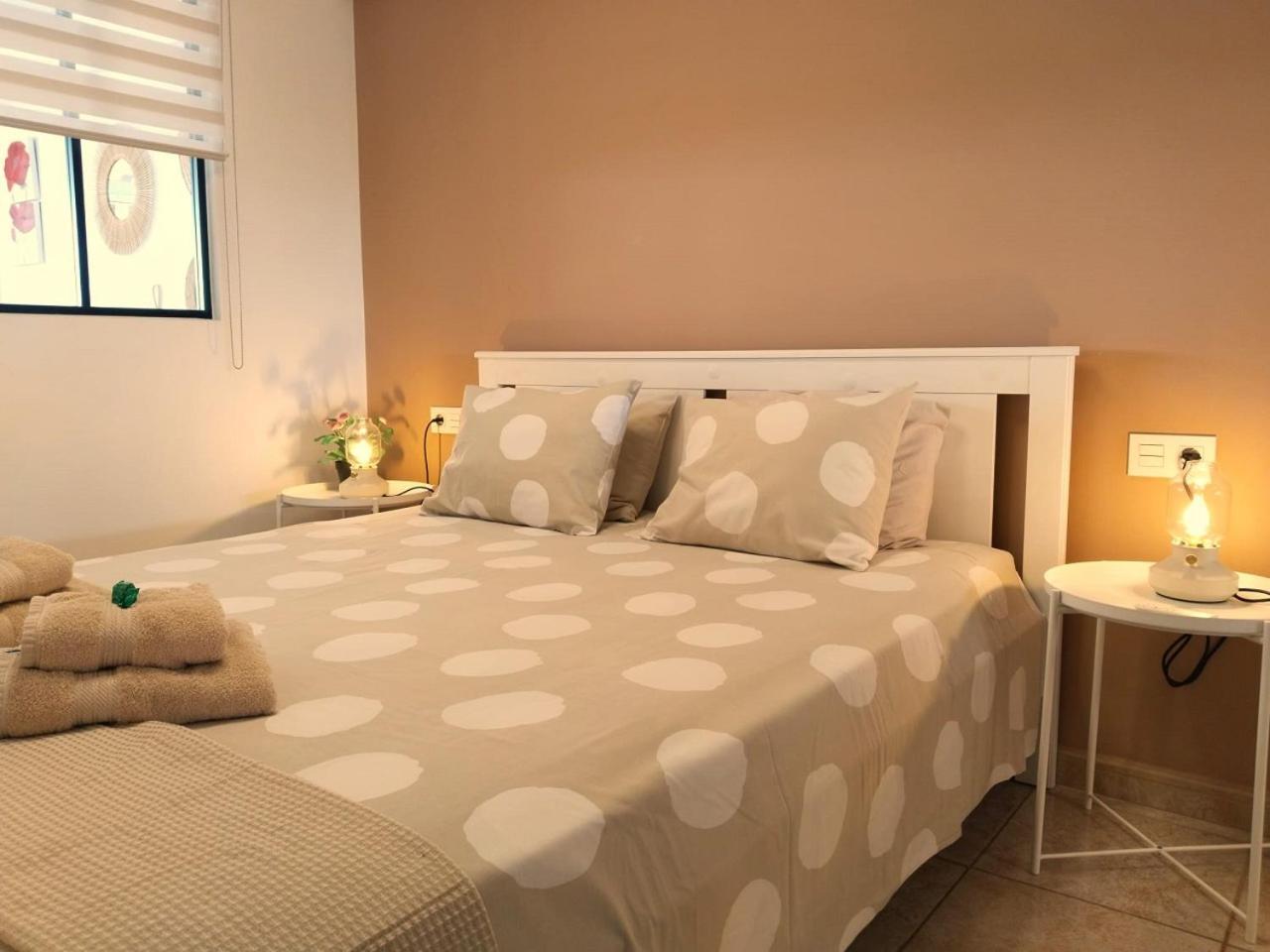 Palm-Mar Appartement Celeste 250M De L'Ocean Vue Mer Panoramique エクステリア 写真